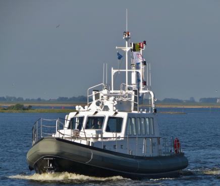 Fenders voor No Limit - 1640 Werkboot