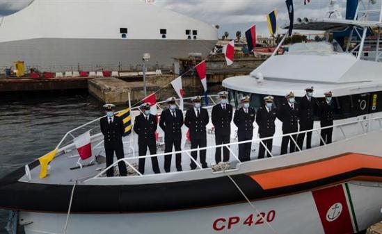 fender system for Intermarine CP420 and CP421 SAR vessel