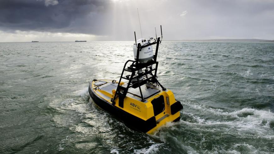 Maatwerk fenders voor onbemande marinesystemen (ASV's) C-Enduro en C-worker