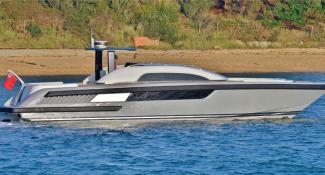 Compass Tenders - maatwerk fenders voor gesloten Limousine tender