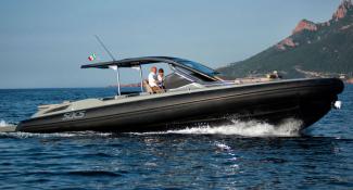 maatwerk fenders voor superjacht tender Rebel 47