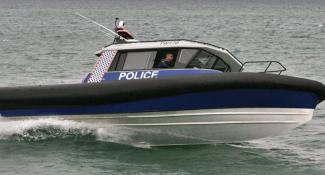 Fenders voor de gespecialiseerde 10m patrouillevaartuigen van Shoreline 